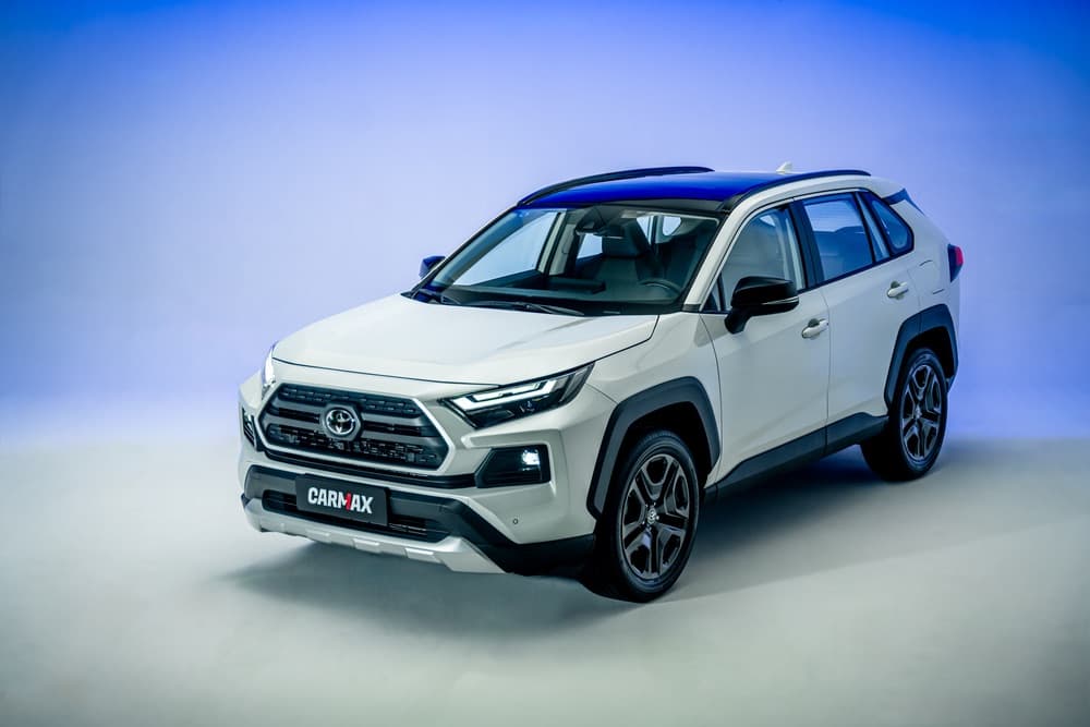 RAV4 image 2